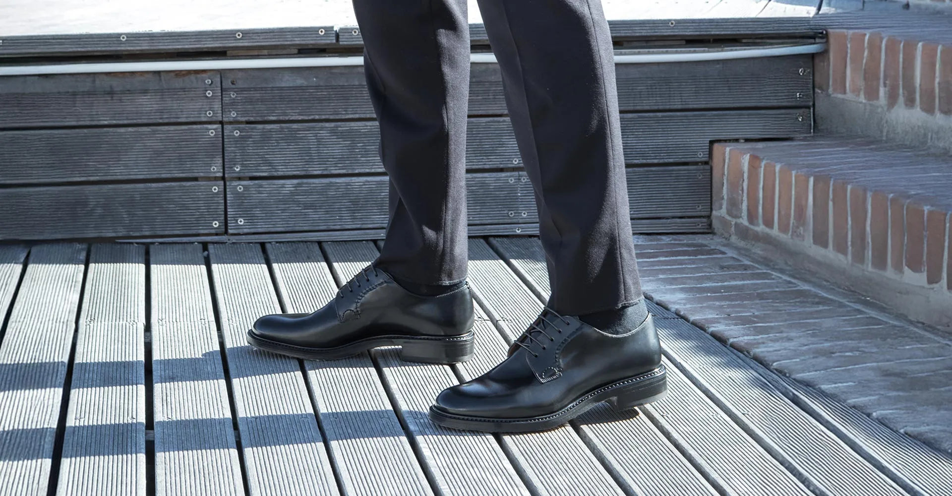 Scarpe artigianali da uomo in costruzione Goodyear Welted.