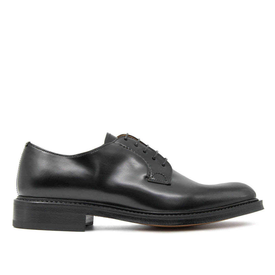 Il Gergo men's lace-up shoe, Counselor model in Goodyear construction.