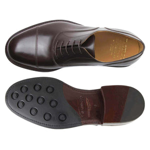 Scarpa oxford da uomo Il Gergo, realizzata in morbida pelle marrone e costruzione Goodyear. Articolo Leader.