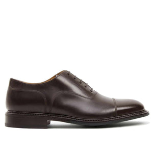 Scarpa oxford da uomo Il Gergo, realizzata in morbida pelle marrone e costruzione Goodyear. Articolo Leader.