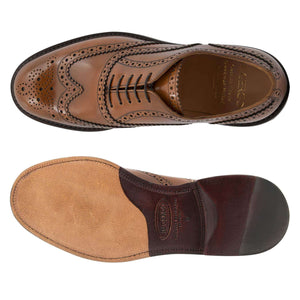 Scarpa Oxford stile inglese realizzata in pelle di vitello sandalwood e suola in cuoio. Collezione uomo Il Gergo, George.