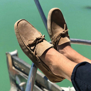 Mocassino sportivo Il Gergo da uomo in morbida pelle in fondo gomma, modello Shuma.